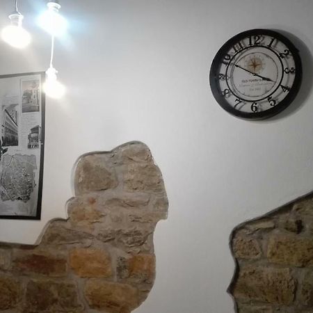 "Via Cavour 81" Apartment Arezzo Ngoại thất bức ảnh